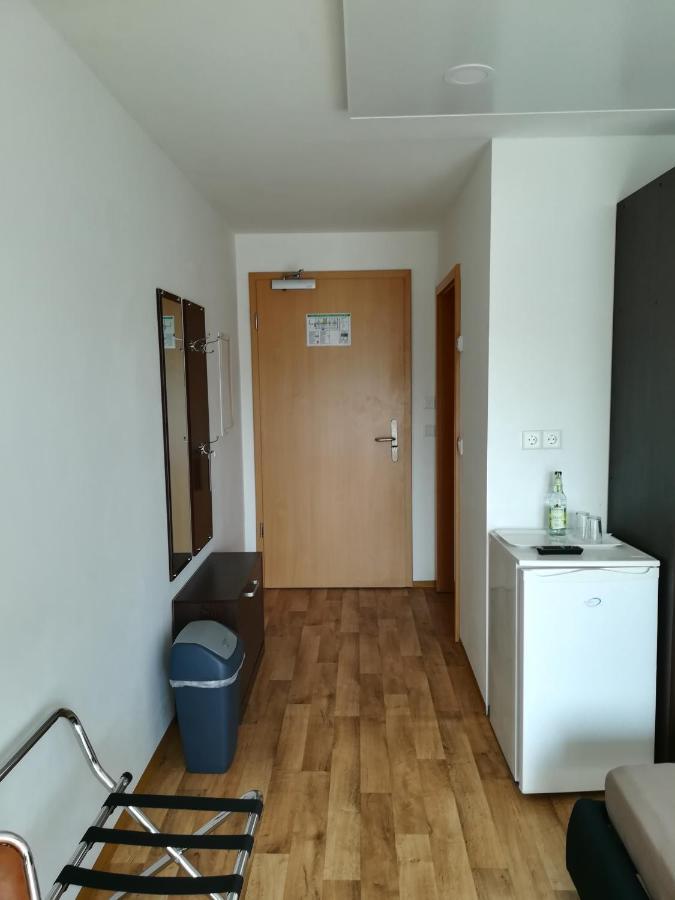 Jura Hotel Νυρεμβέργη Εξωτερικό φωτογραφία